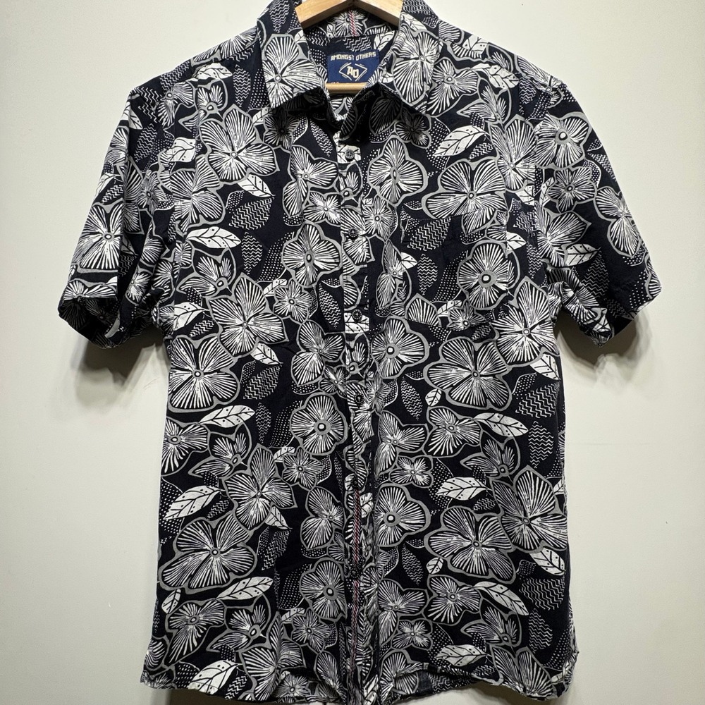 Amongst Others Mens XL Black White Floral Geometric Short Sleeve Button Down
